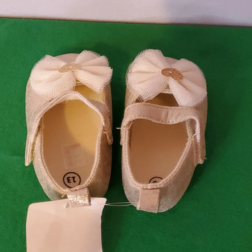 Girls Gold Dress Shoes
